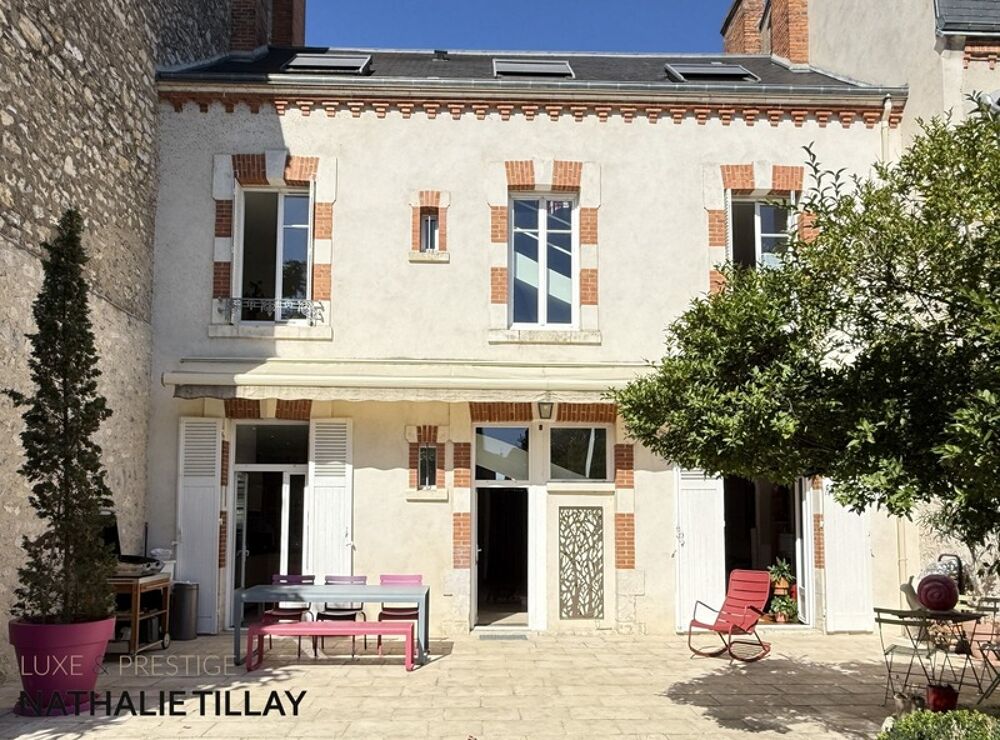 Orléans Dunois, maison bourgeoise à vendre, grand jardin et stationnements, parcelle 457 m²