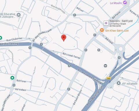  Parking / Garage � louer 