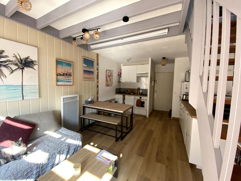 LA BAULE ESCOUBLAC APPARTEMENT T2 BON ETAT 400m DE LA PLAGE