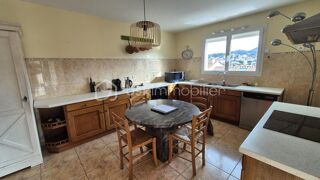  Villa � vendre 10 pi�ces 237 m�