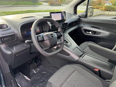 Combo VP XL 1.5 HDI 130 EAT8 ELEGANCE 2026 occasion 35690 Acign&eacute;