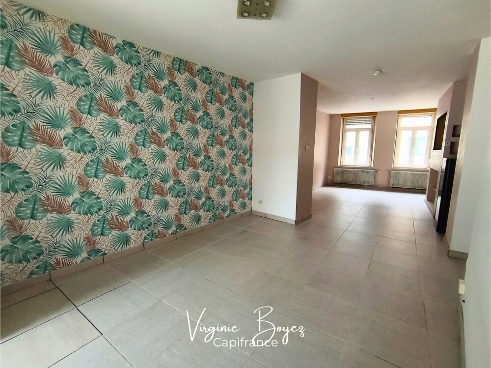 ? À VENDRE EN EXCLUSIVITE  Maison de ville 88 m² avec cour et dépendance à Bourbourg