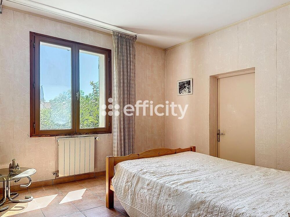 à vendre  Villa Saint-Rémy-de-Provence (13210)