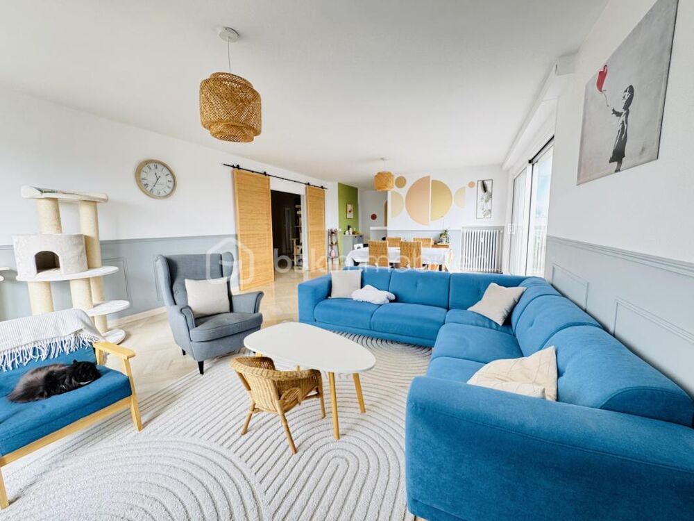 Bien d'exception de 165 m² au sommet dOrléans avec vue imprenable
