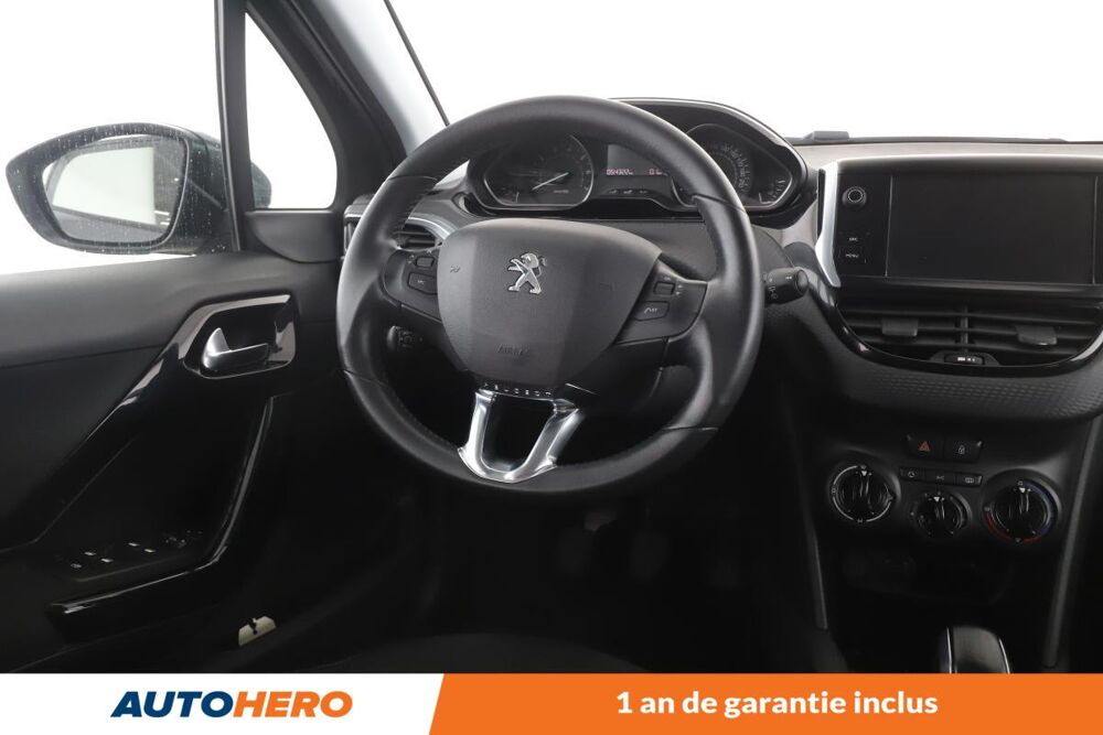 208 1.2 PureTech Signature 5P 82 ch 2019 occasion 92130 Issy-les-Moulineaux