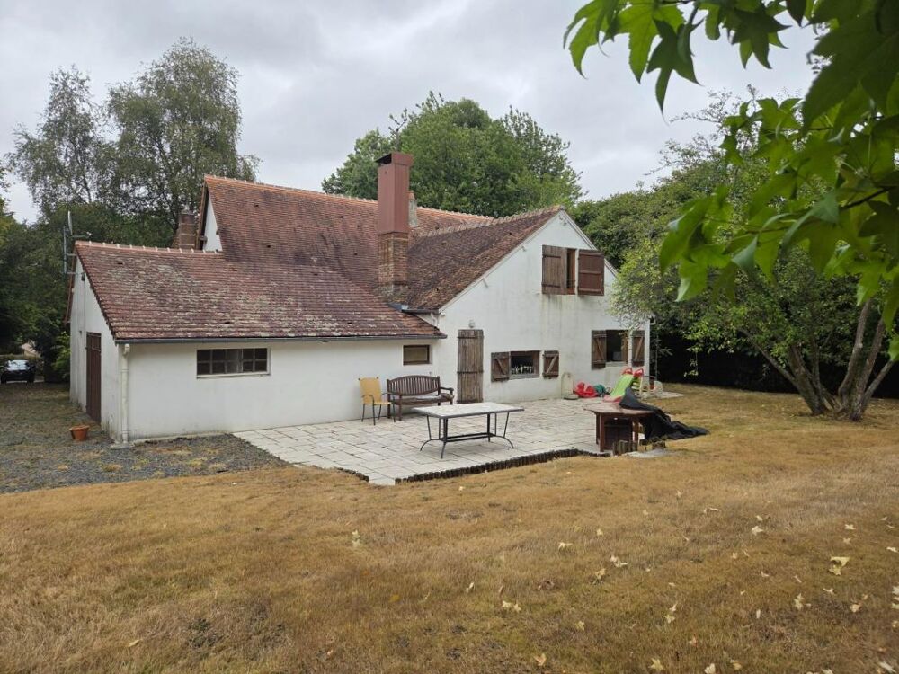 Vente Maison Maison de caractère à vendre 8 pièces 4 chambres à BAILLEUL LA VALLEE sur un terrain de 1 hectare Bailleul la vallee