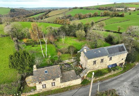   Ensemble immobilier avec g�te et potentiel second g�te ? Maison T7 de 211 m� sur terrain arbor� Maison - 10 pi�ce(s) - 291 m�