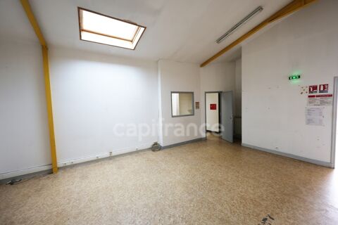 Bureaux fonctionnels &agrave; Angoul&ecirc;me 190 m2, proche gare et centre-ville faible loyer 1245 16000 Angouleme