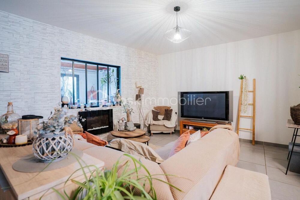 Vente Maison COUP DE CŒUR – MAISON DE VILLAGE AVEC GARAGE INDÉPENDANT 42M², 2 VOITURES Le soler