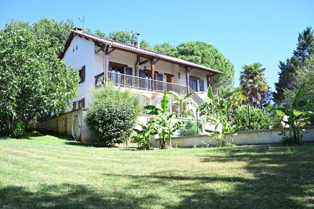 Vente Maison Maison familiale de 180 m2 habitables situé dans un environnement exceptionnel ! Bassillac et auberoche