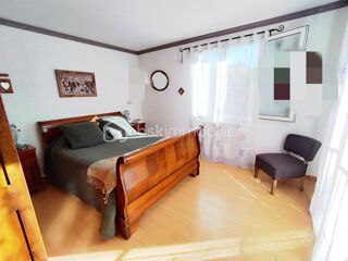  Propri�t�/ch�teau � vendre 10 pi�ces 208 m�