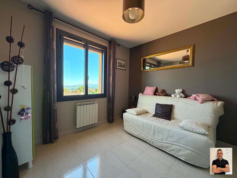 à vendre  Villa Toulon (83200)
