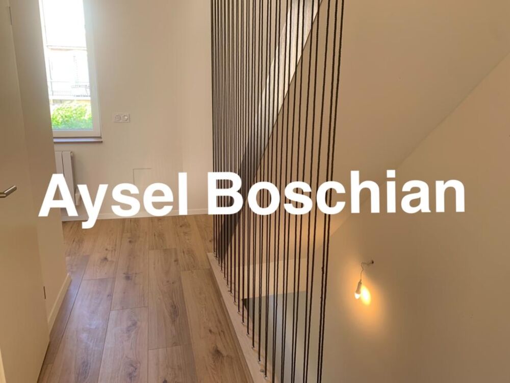 MAISON 86M2 -RENOVEE -JARDIN- GARAGE 2 VOITURES