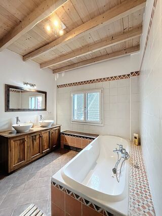  Maison  vendre 5 pices 143 m