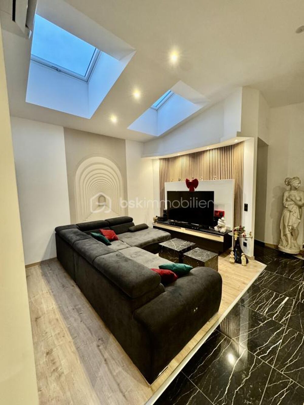 Vente Immeuble ? SPÉCIAL INVESTISSEURS - BETTING - 3 APPARTEMENTS SANS TRAVAUX - JUSQU'À 9,86 % DE RENTABILITÉ Betting