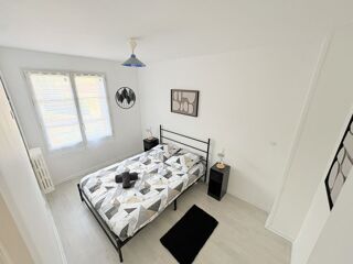  Appartement à louer 4 pièces 64 m²