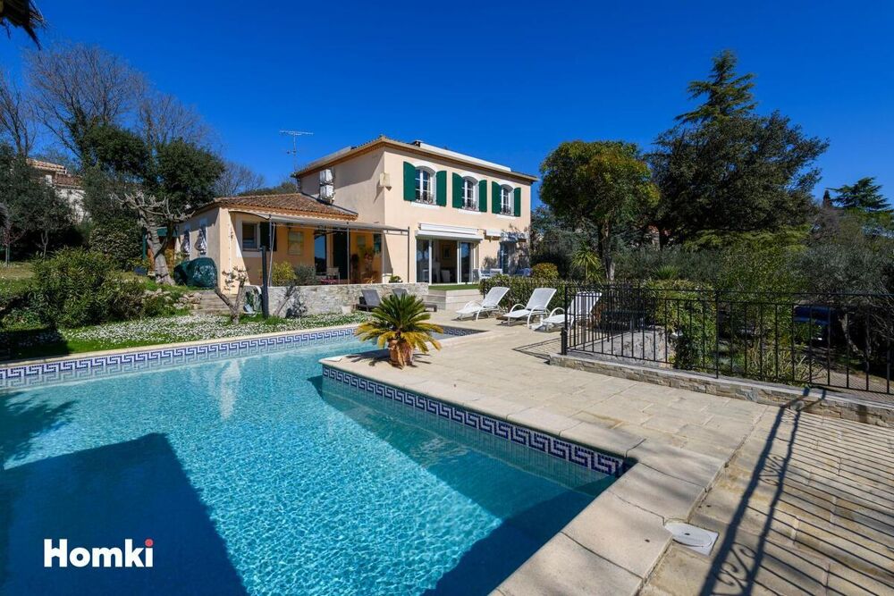 � vendre  Maison Sommi�res (30250)