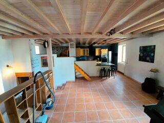  Maison à louer 4 pièces 79 m²