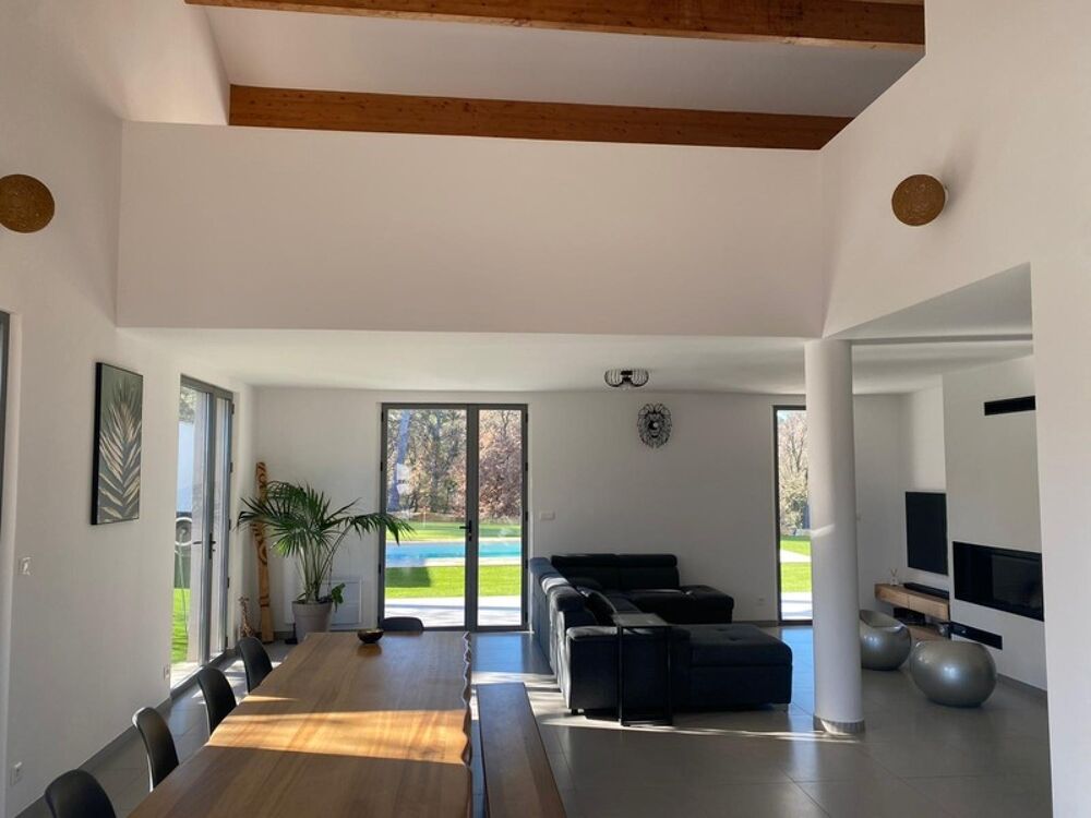 � vendre  Maison Trets (13530)