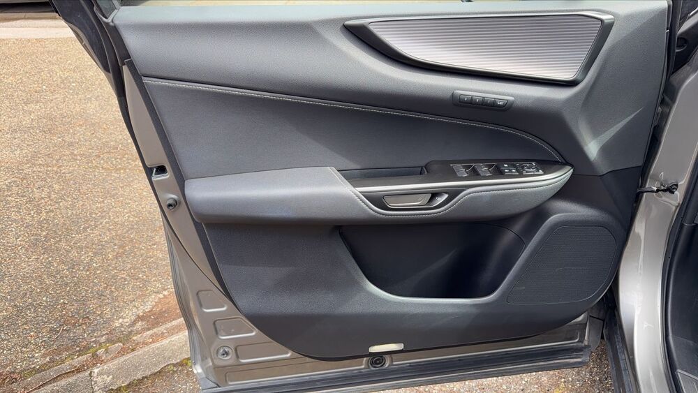 NX 2.5 VVT-i 450h+ 309 Plug in Hybrid AWD E-CVT F Sport Executi 2022 occasion 60260 Lamorlaye