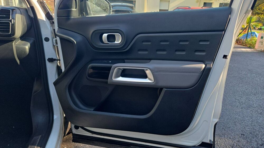 C5 aircross 1.6 THP 225 Hybrid e-EAT8 Shine Pack - Automatique 2020 occasion 35000 Rennes