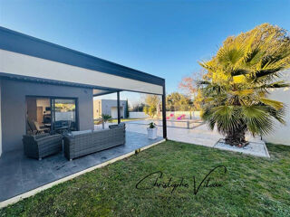  Villa à vendre 6 pièces 145 m²