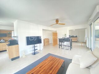  Appartement � vendre 4 pi�ces 98 m�