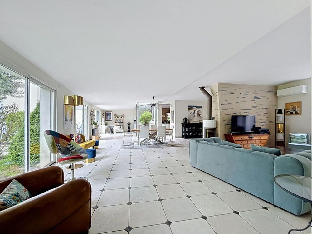 Vente Maison Maison à vendre 9 pièces Quartier ST LEONARD A ANGERS (49) Angers