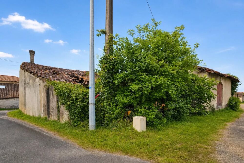 Chai authentique de 95 m² à Eyrans, loué