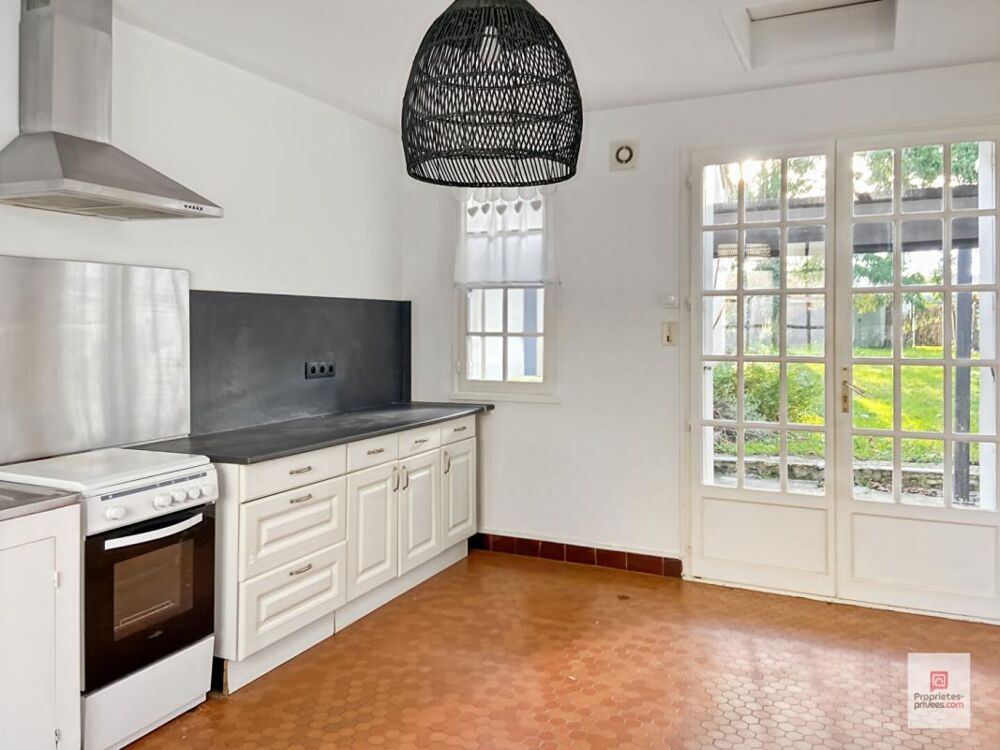 Vente Maison Maison - Solesmes 4 pièce(s) 90 m2 Solesmes