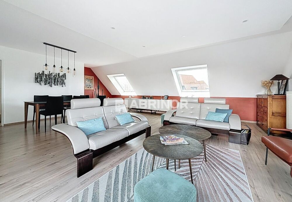 Magnifique duplex 4 chambres au dernier étage d'une résidence récente