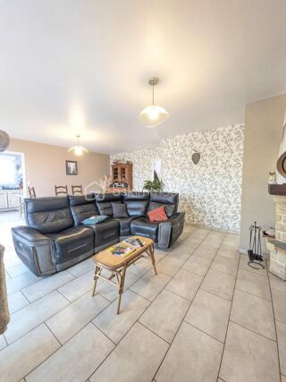  Propriété/château à vendre 5 pièces 160 m²