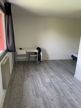 Appartement � louer 1 pi�ce 27 m�