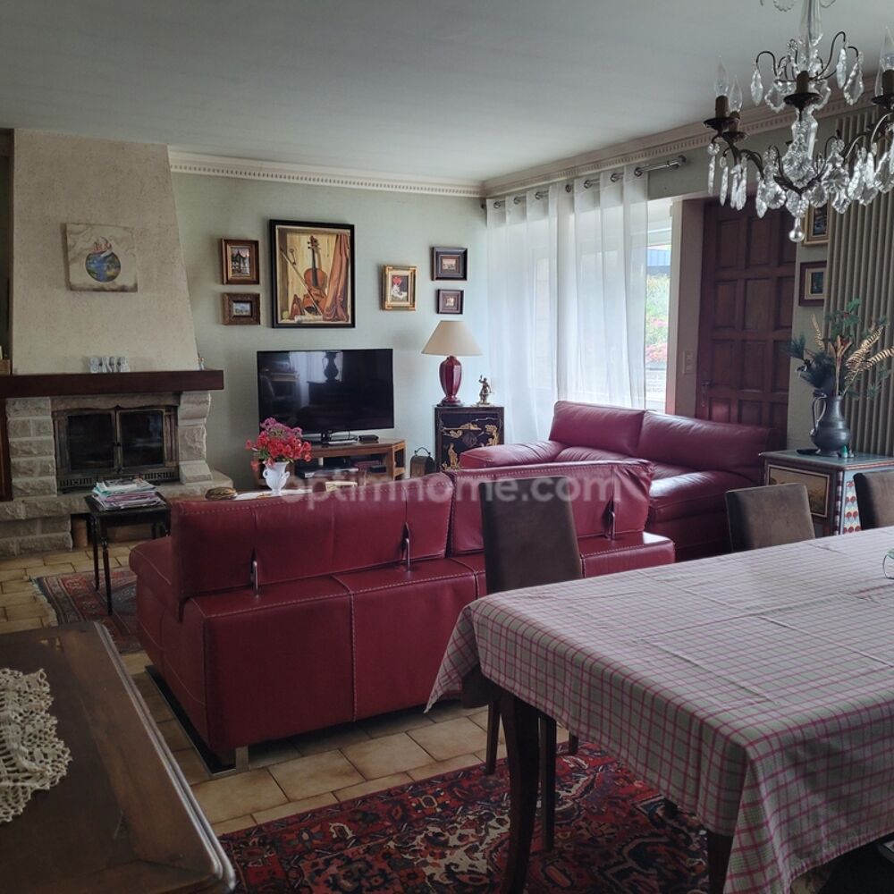 Maison en pierre à vendre en Bretagne centre de Meillac près de Combourg 7 pièces