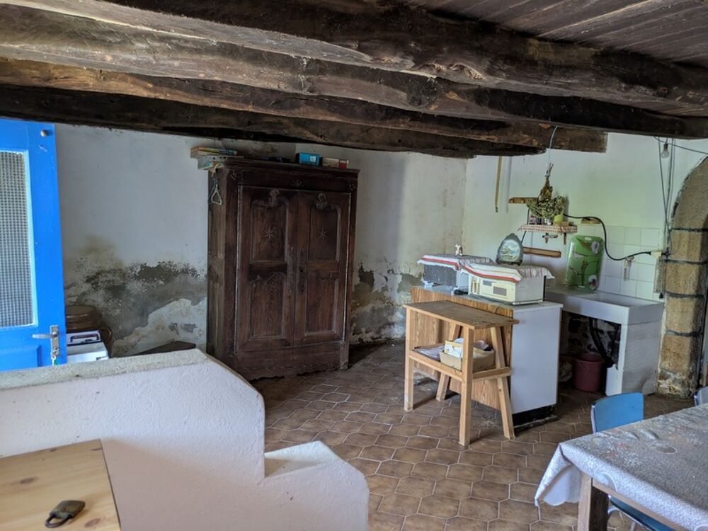 LOCMALO EN CAMPAGNE JOLIE MAISON EN PIERRE SOUS ARDOISE A RENOVER DE 3 PIECES 90M² ENVIRON PARCELLE DE 2569M² ENVIRON