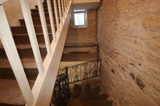  Immeuble à vendre 6 pièces 230 m²