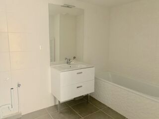 Appartement � louer 3 pi�ces 64 m�