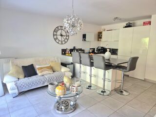  Appartement  vendre 2 pices 50 m