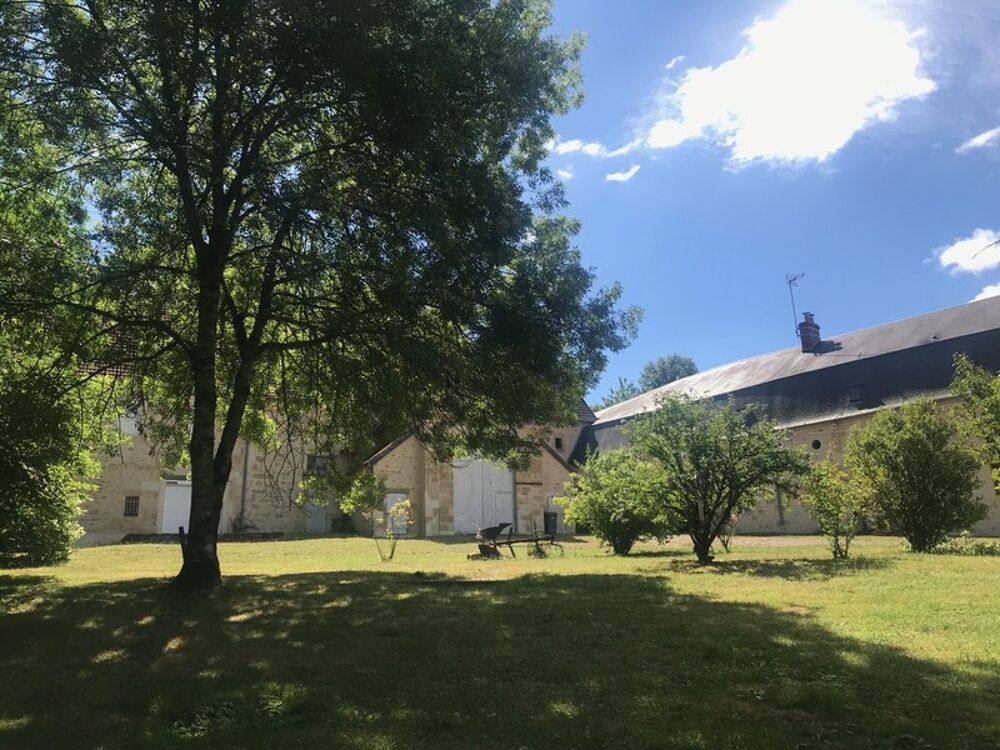 Domaine à vendre au coeur des Amognes