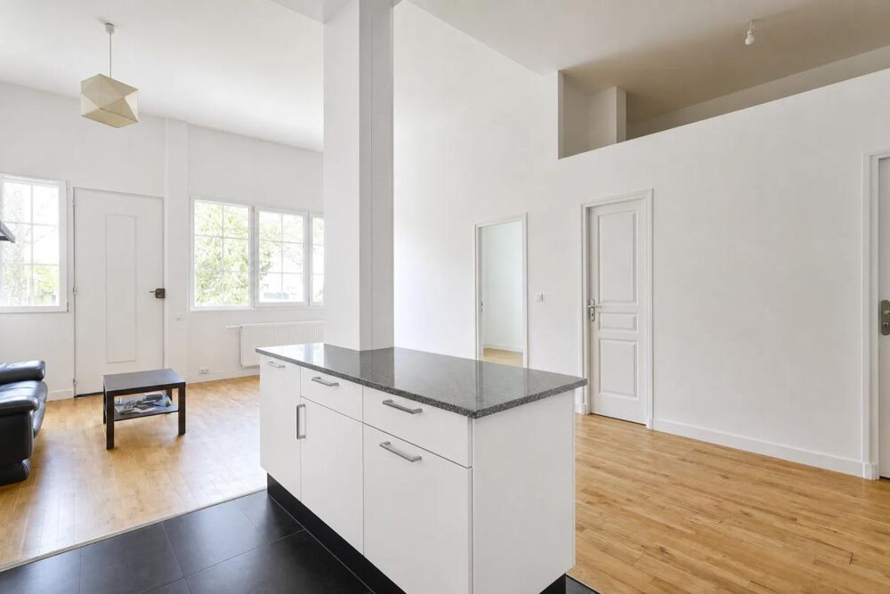 Vente Appartement Appartement 4 pièces de 92 m2 en vente à Nanterre - Idéal pour professions libérales ou familles Nanterre