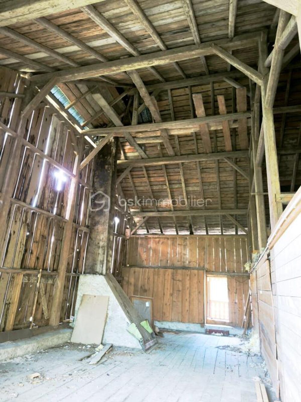 Mieussy  Ivoray : Ancienne ferme 245 m² à rénover