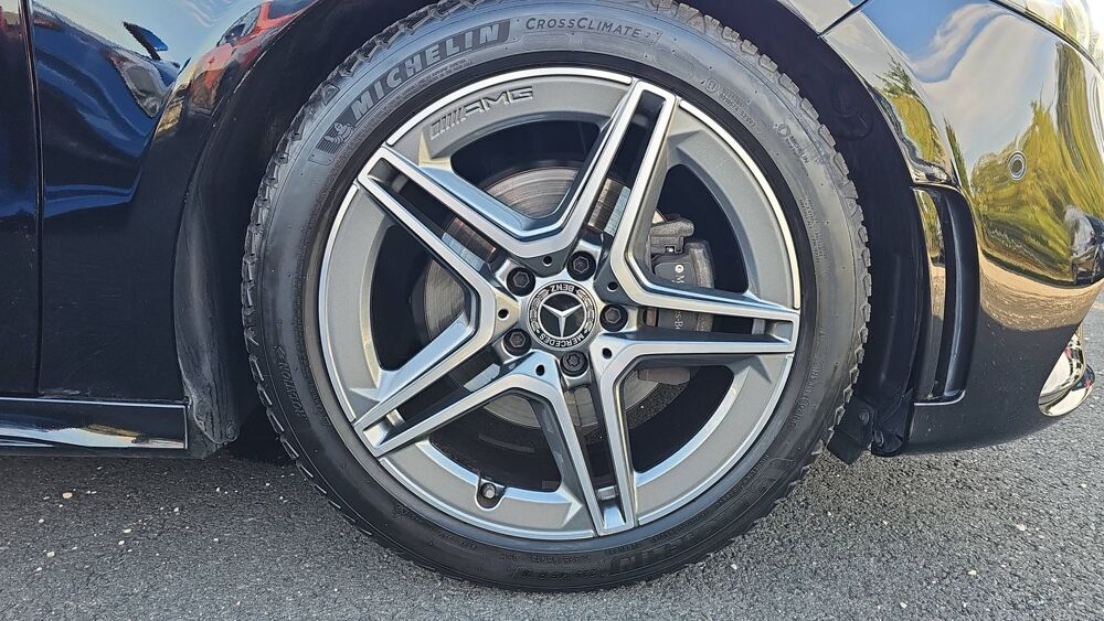 Classe A 200 163 7G-DCT AMG Line - Automatique Toit ouvrant 2018 occasion 37230 Fondettes