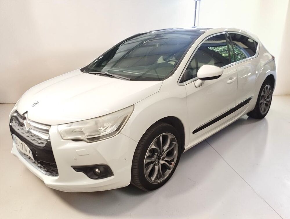 DS4 1.6 THP 200 SPORT CHIC 2014 occasion 06640 Saint-Jeannet