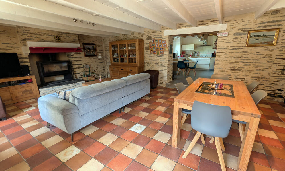 Vente Maison A vendre Maison en pierre 5 pièces - Les Fougerêts (56) - La Gacilly - dépendance - locatif - piscine Les fougerets