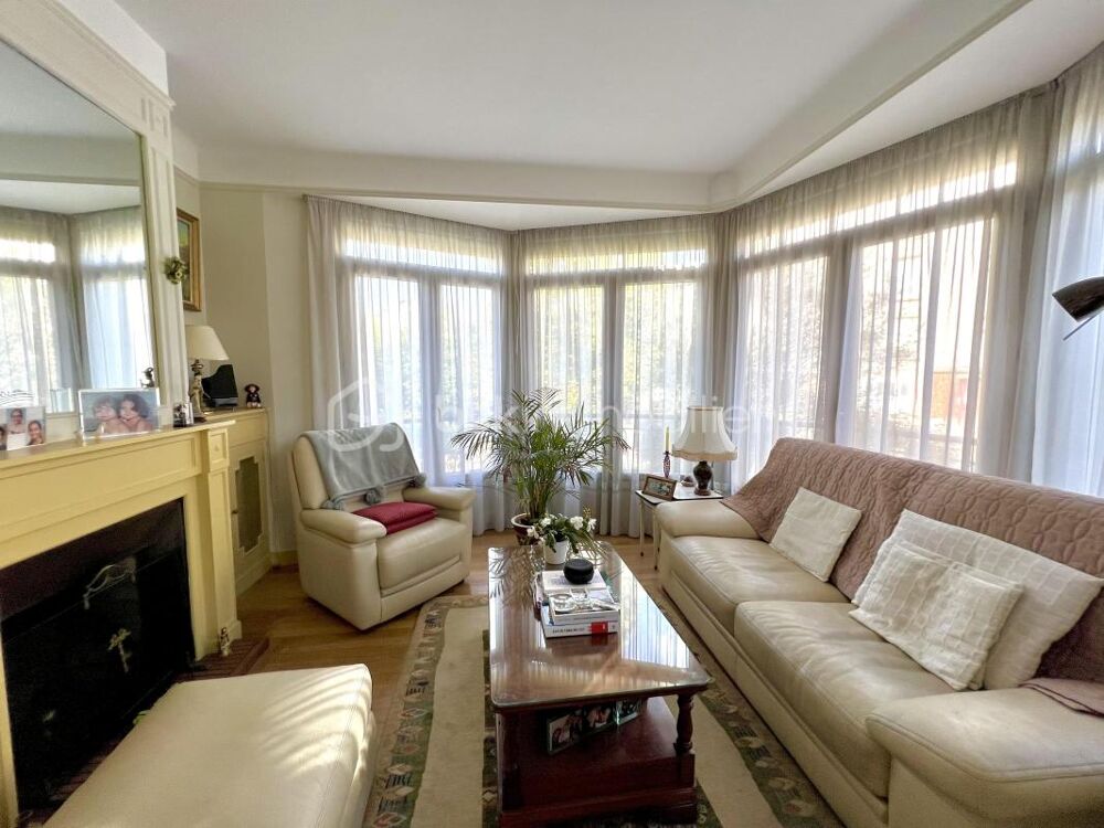 à vendre  Propriété/château Joinville-le-Pont (94340)