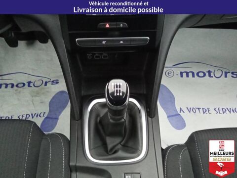 M&eacute;gane IV Berline TCe 115 Zen +GPS +PDC AV 2022 occasion 10150 Lavau