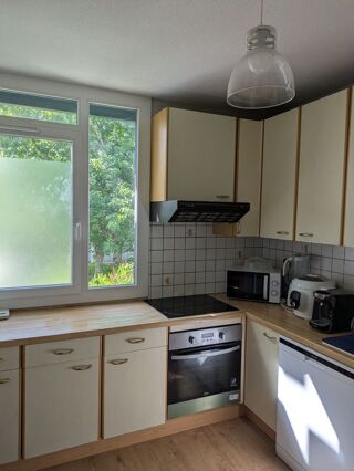  Appartement à louer 3 pièces 67 m²