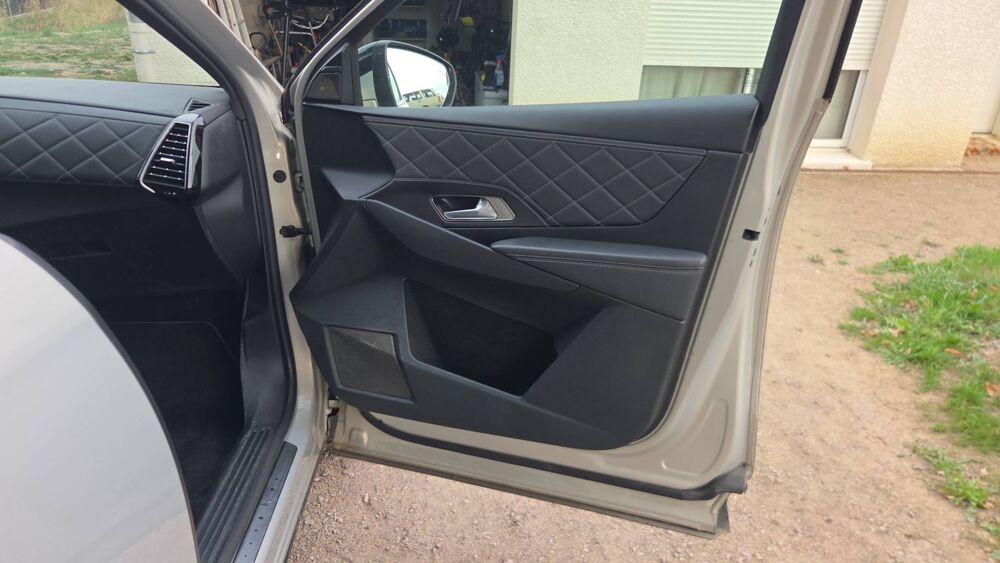 DS7 1.6 E-Tense 300 Hybrid 4X4 EAT8 Cross Rivoli 2020 occasion 71400 Autun