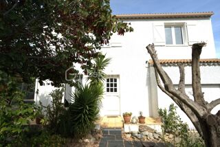 Vente Maison VALRAS PLAGE - MAISON T6 - 139 m2 - 3 FACES -  GARAGE -  PARCELLE 330 m2 Valras plage
