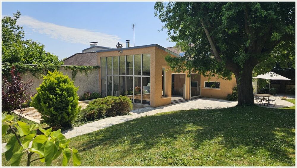 Vente Maison Dpt Yvelines (78), à vendre VILLENNES SUR SEINE, propriété P11 de 291 m² sur un terrain piscinable de 1 495,00 m² Villennes sur seine
